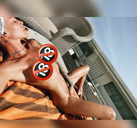 Anna Aksyuk ポルノスター 素敵 写真