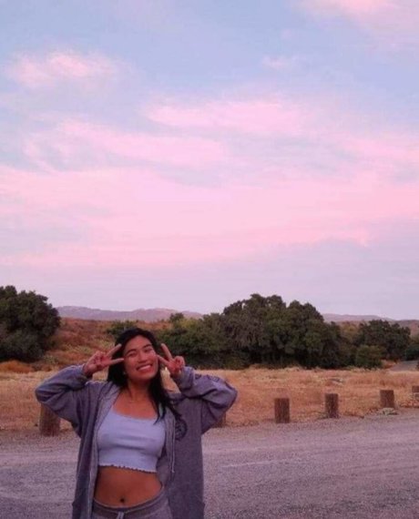 Ava Tran top profile image