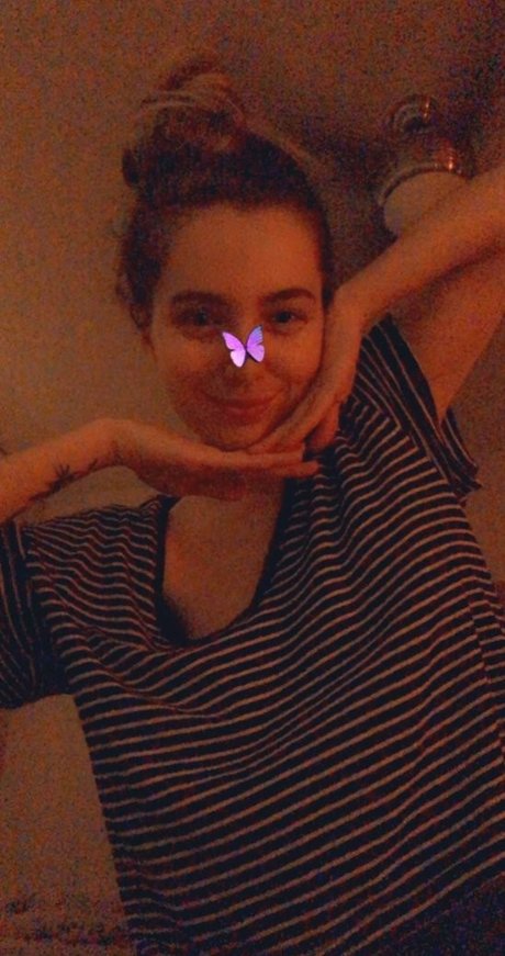 Planet Monica セックスモデル 写真
