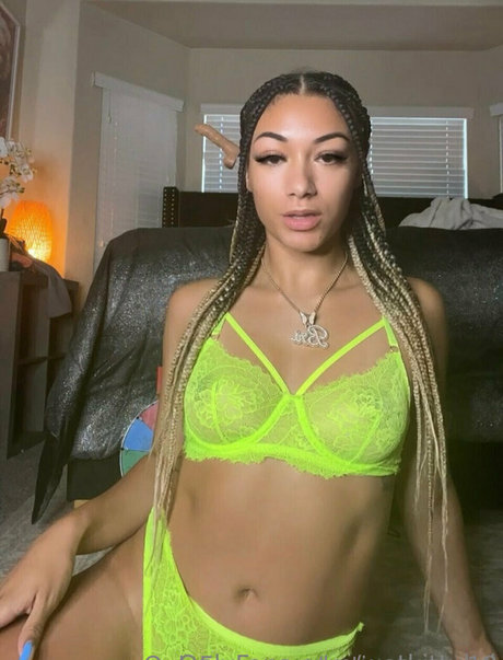 脱衣OnlyFans ヌード 画像