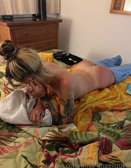 Miss angeliquew トップスター 画像