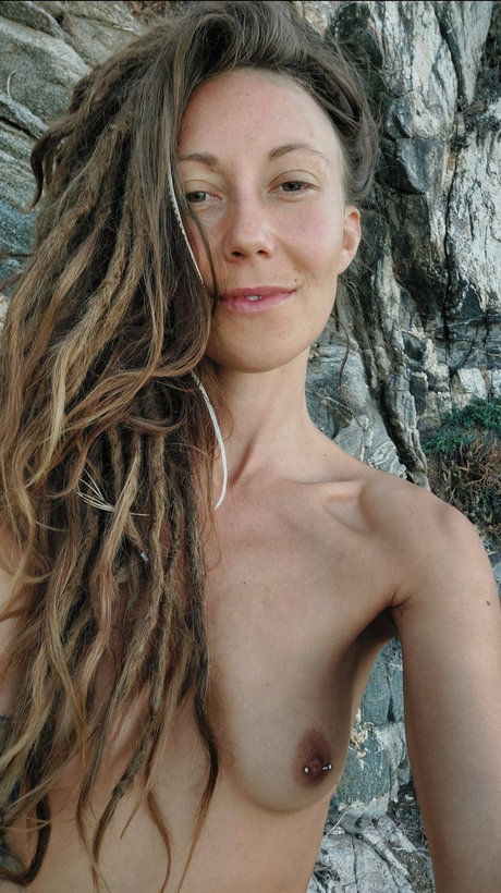 Scandinavian Nymph ポルノスター 可愛い 画像