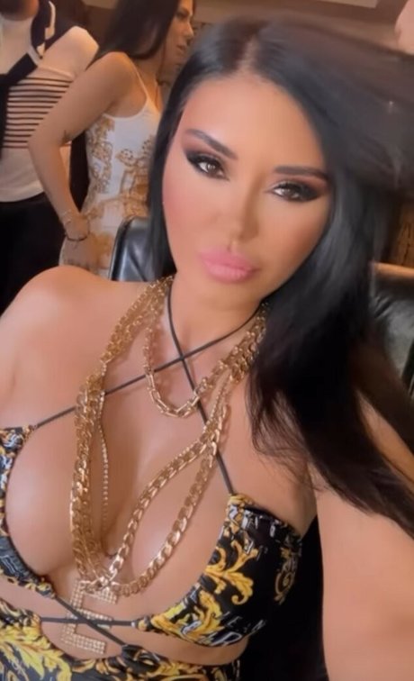 Ebru Polat ポルノ女優 ギャラリー