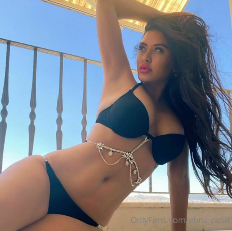 Ebru Polat 高品質女優 画像