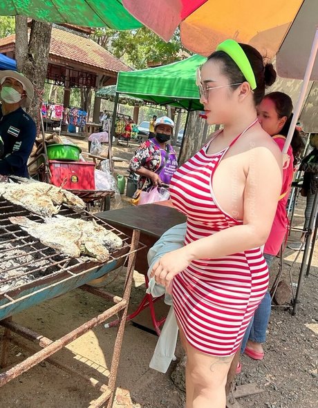 Petmanee Pook ヌード女優 画像