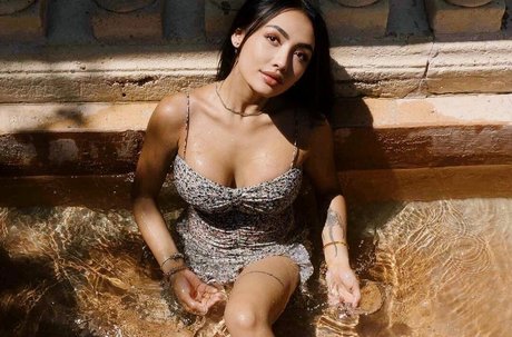 Latalzhang かわいいポルノスター 写真