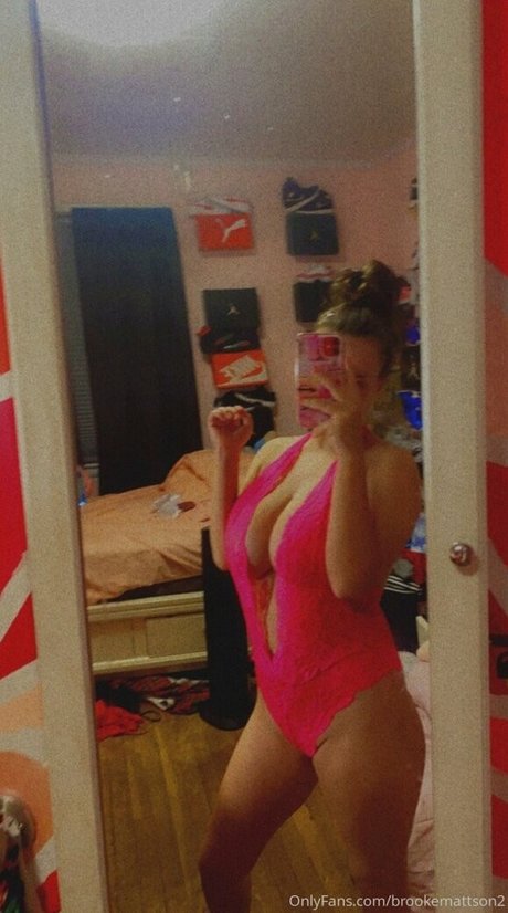 Brooke Mattson 美しいスター 画像