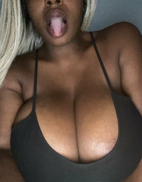 クーガー熟女オンリーファンズ 無料xxx 写真