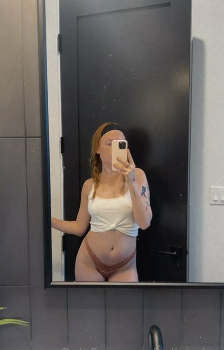 sallyjadee ポルノモデル 画像