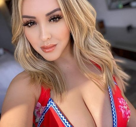 Lupe Ramos ホットモデル 写真