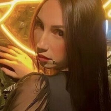 Mila Valentin 限定スター 写真