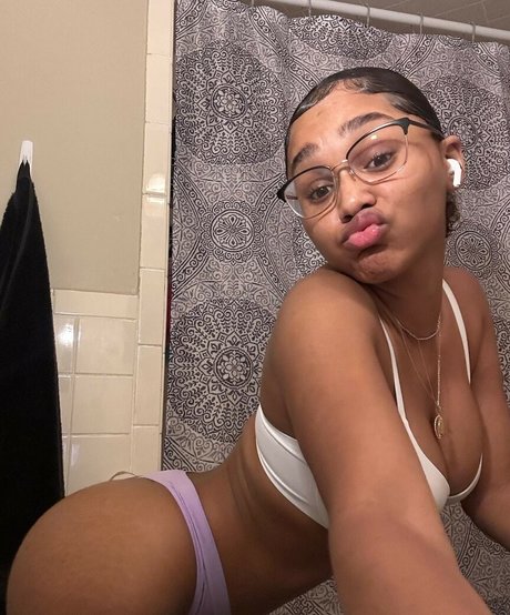 Jasmine Mitchell 限定モデル 画像
