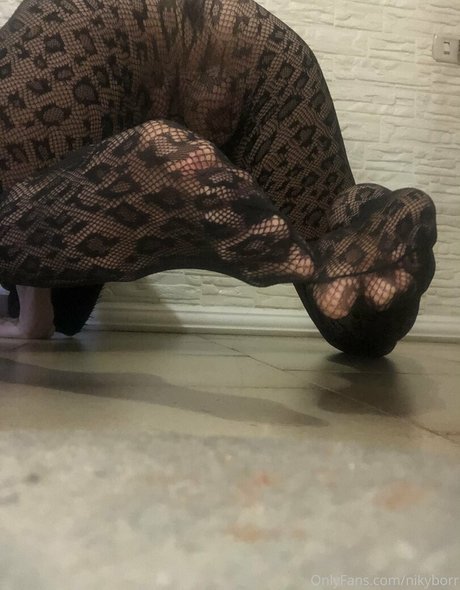 nikyborr ポルノスター ホット 画像