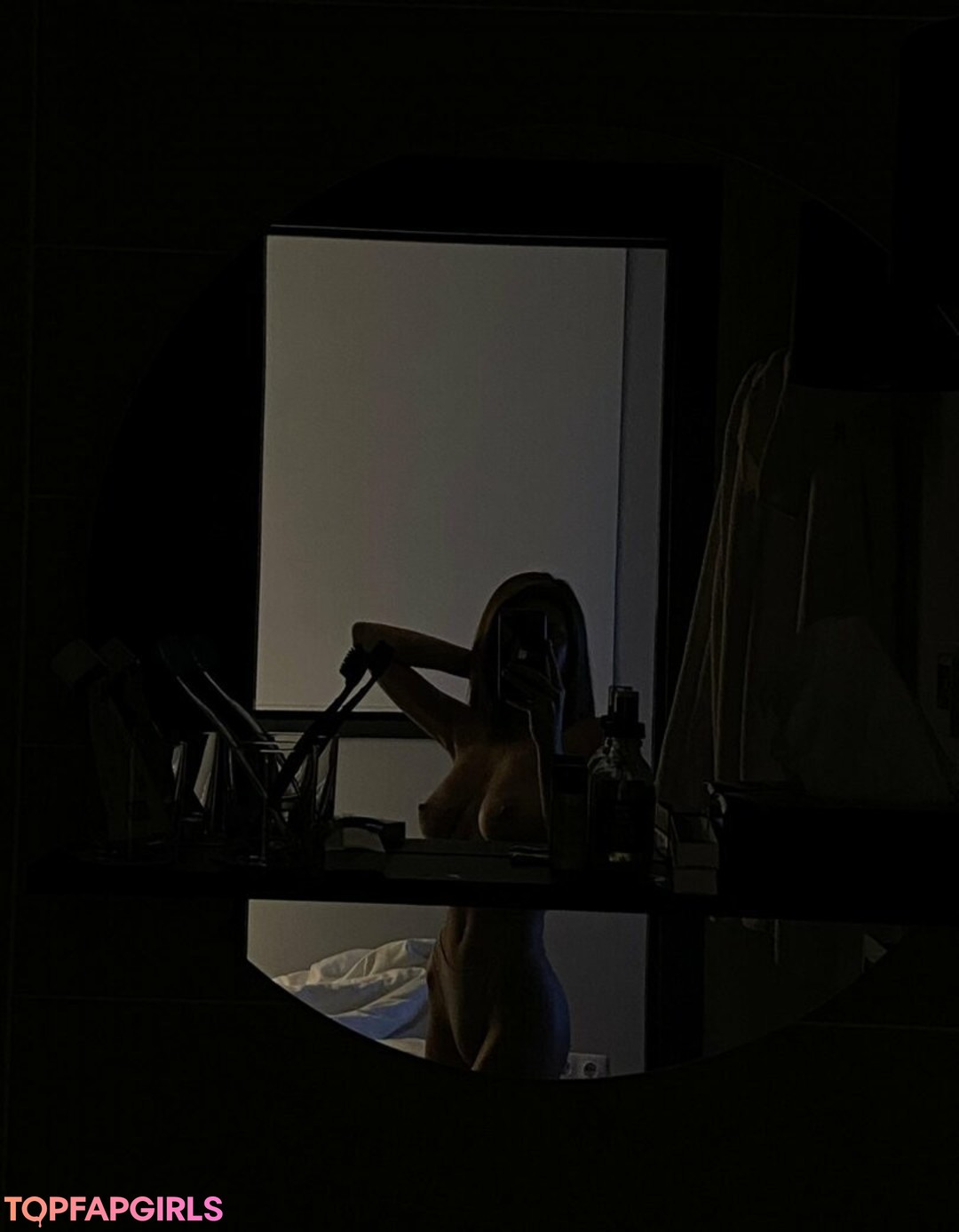 Anna Dubowick 完璧な女優 写真