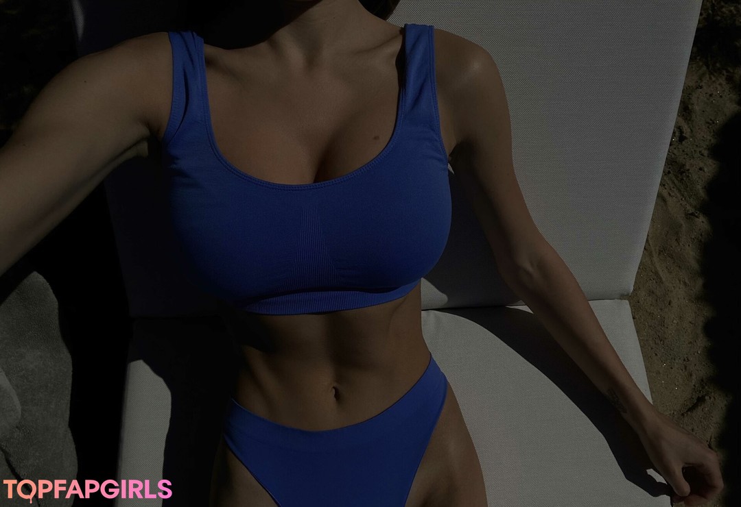 Anna Dubowick ヌードのポルノスター 画像