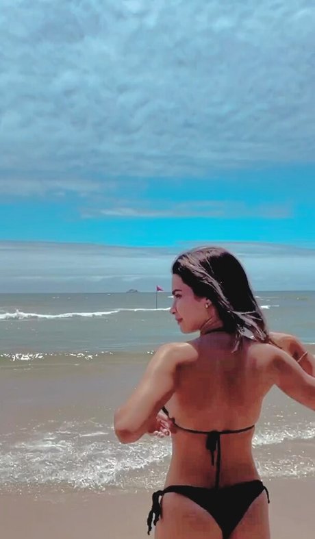 Bruna Gomes 可愛い女優 写真