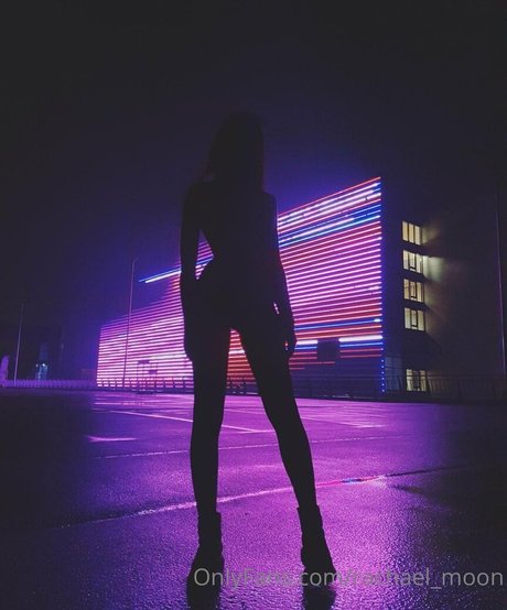 rachael moon 裸のスター 写真