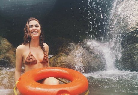 Jana Make セクシーモデル 写真
