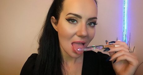 ASMR Kate Lullaby ポルノスター 素敵 写真