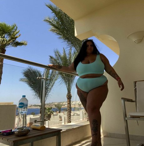 meg bxxx 高品質女優 アーカイブ