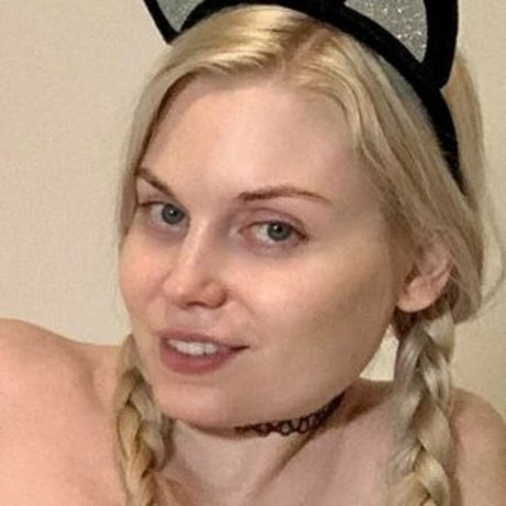 ittybittyprettykitty トップポルノスター ギャラリー