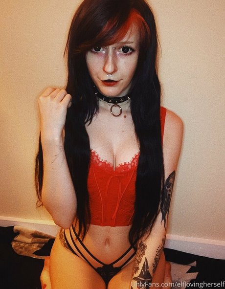 elflovingherself ポルノスター セクシー 写真