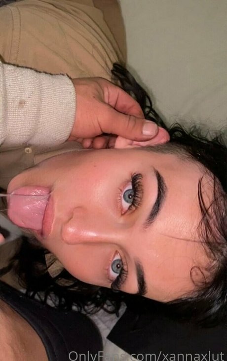 xannaxlut エロティックなポルノスター ギャラリー
