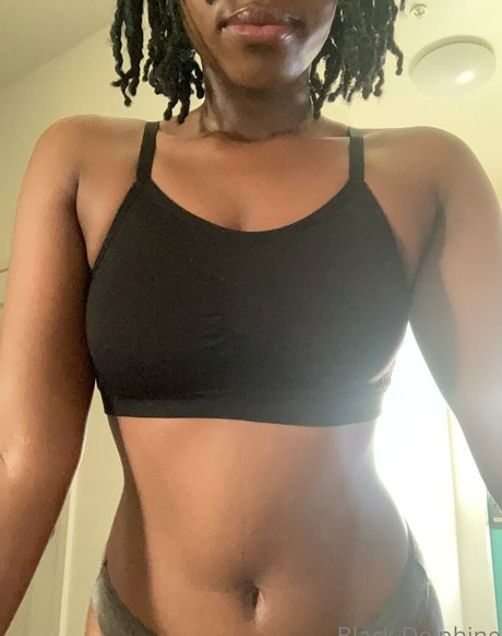 blackdelphine ヌード女優 写真