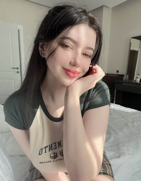 プッシータトゥーOnlyFans 美しいポルノ 写真