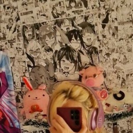 littlealrisha ポルノモデル 写真