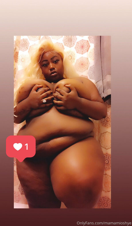 mamamioshye 可愛いモデル 画像