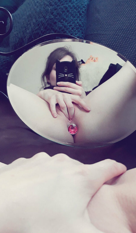 lillya cb HDモデル 写真