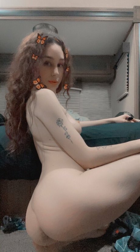 leahjonessxo アートモデル アーカイブ