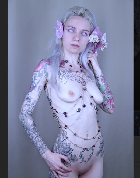 inkedlolita ポルノスター エロティック アーカイブ