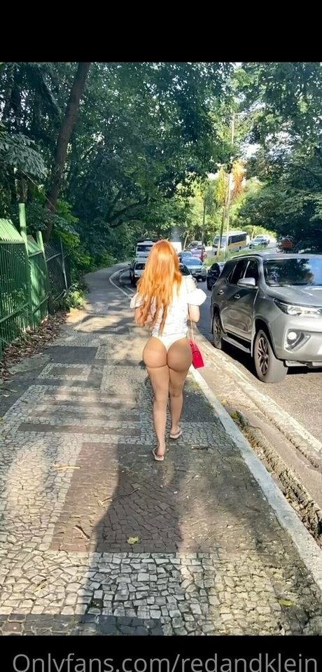 redtopmodel2022 素敵なスター ギャラリー