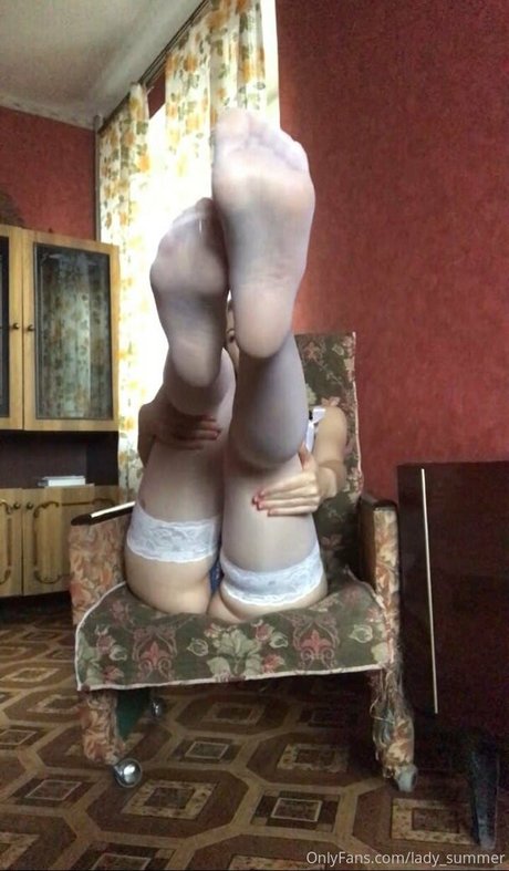 crazylayla ポルノスター ヌード 写真