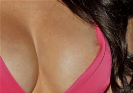 Jess Impiazzi ヌードモデル 写真