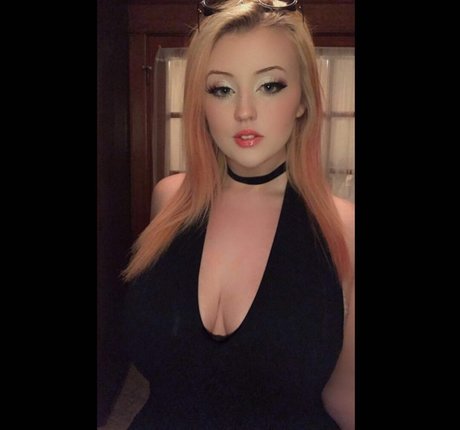 Alexis Marie top profile image