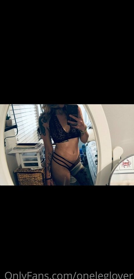 oneleglover セクシーモデル 写真