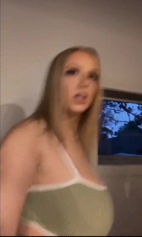 Charlotte Page エロティックなポルノスター 画像