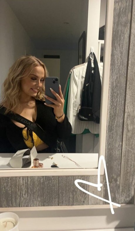 ヌード 屋外 OnlyFans 可愛い アーカイブ