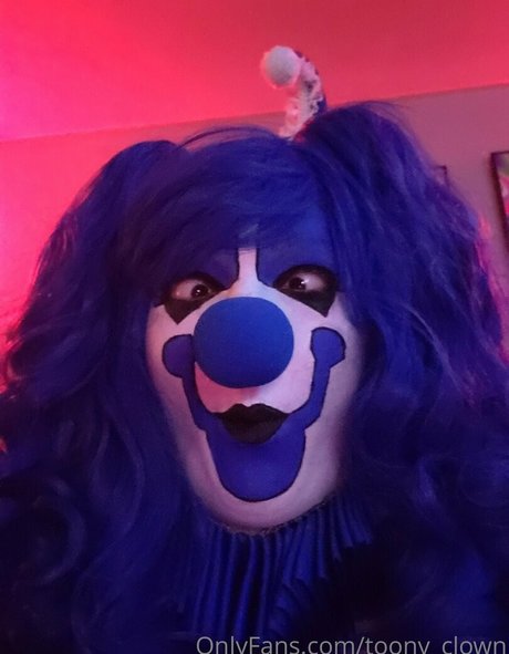 toony clown アートポルノスター 写真
