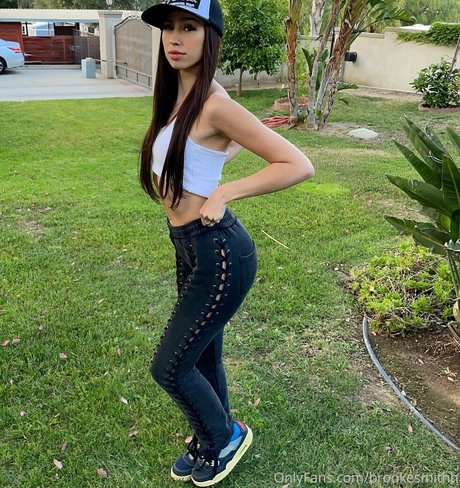 bsmithh セクシーモデル 画像