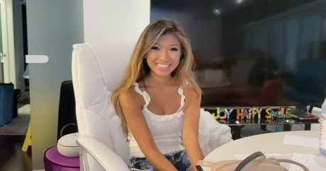 trinity clara ポルノスター 無料 写真