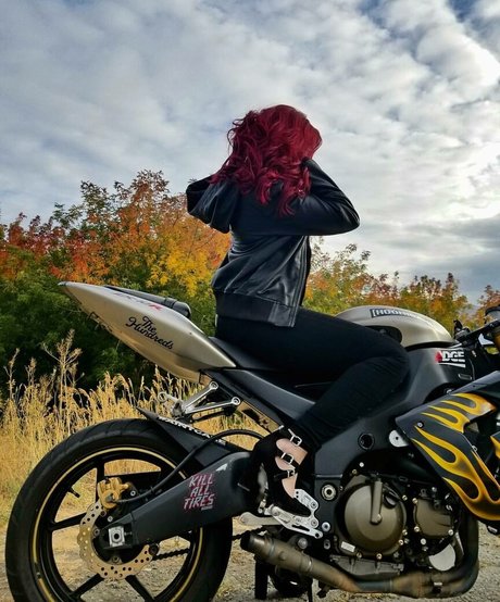 Madison Agnew ヌードモデル 画像