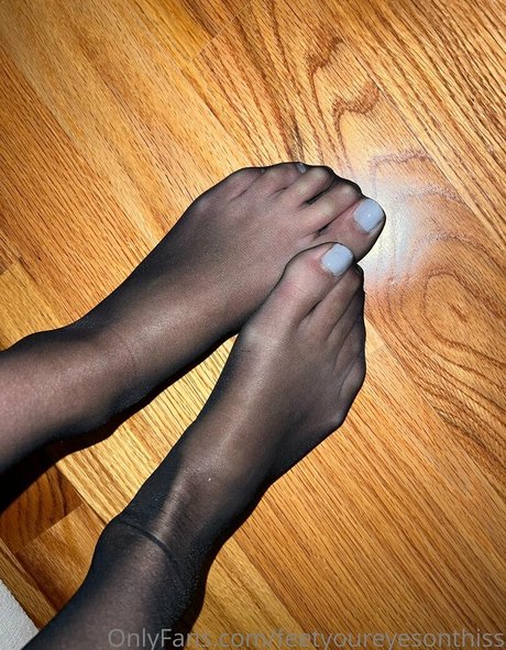 feetyoureyesonthiss スターセックス 画像