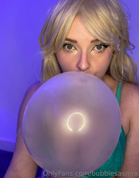 bubblesasmrx ポルノスター ベスト 写真