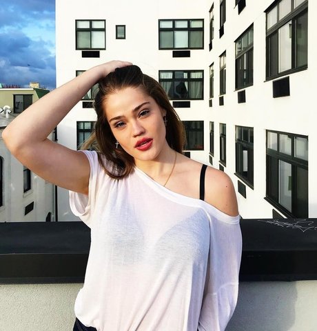 Laney DeGrasse ポルノスター 写真