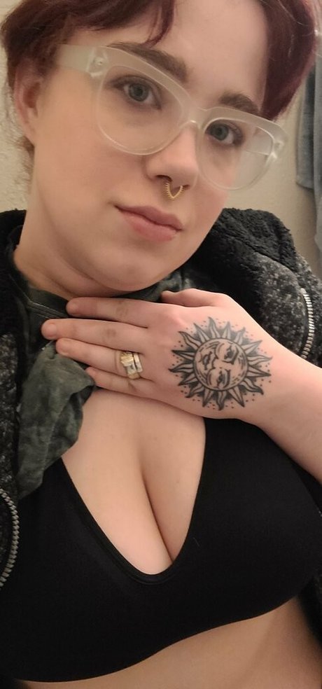 thequeenhasarrived top profile image