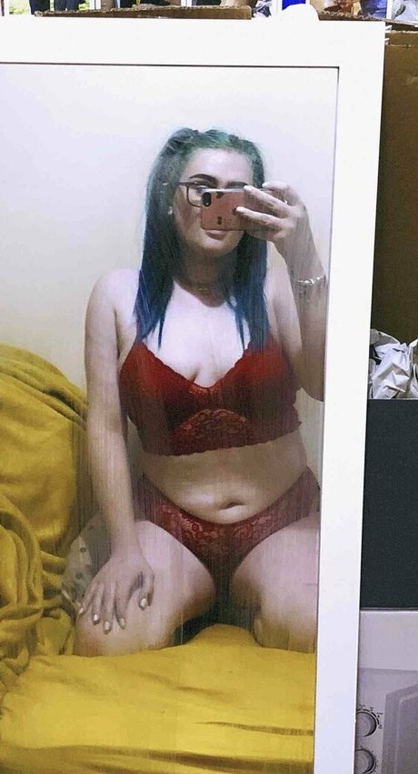 urdadsfavewhxre 高品質モデル 写真